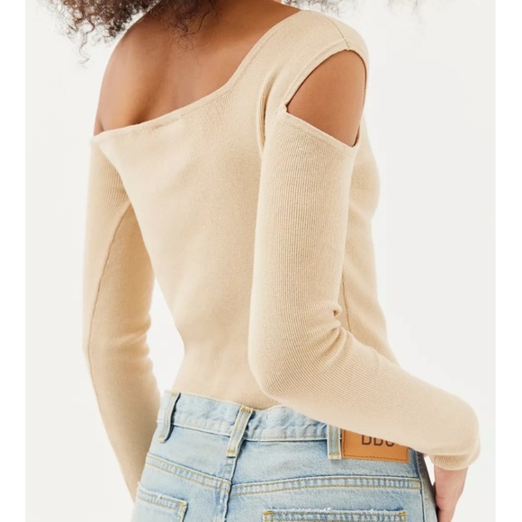 Krost strap top - Picture 3 of 7